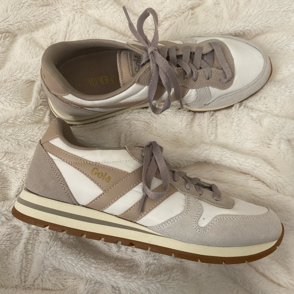 NWOT Women’s Gola Daytona Chute Sneakers